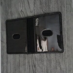 Roots  Midnight Black Card Holder
